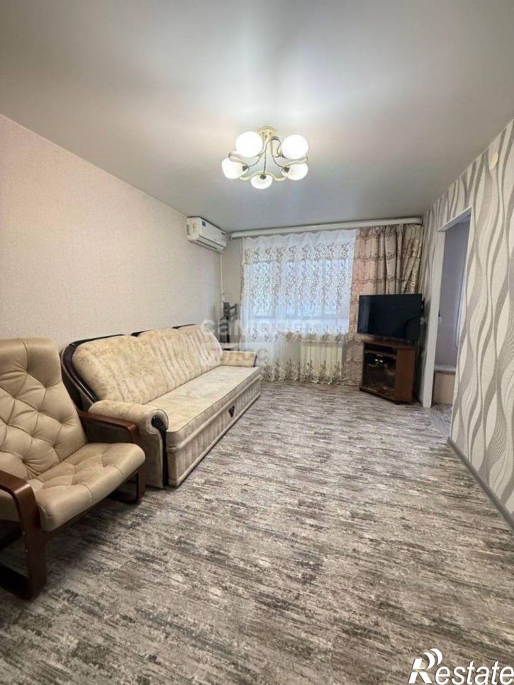 3-комн квартира ул Большакова, 103,  д. 103