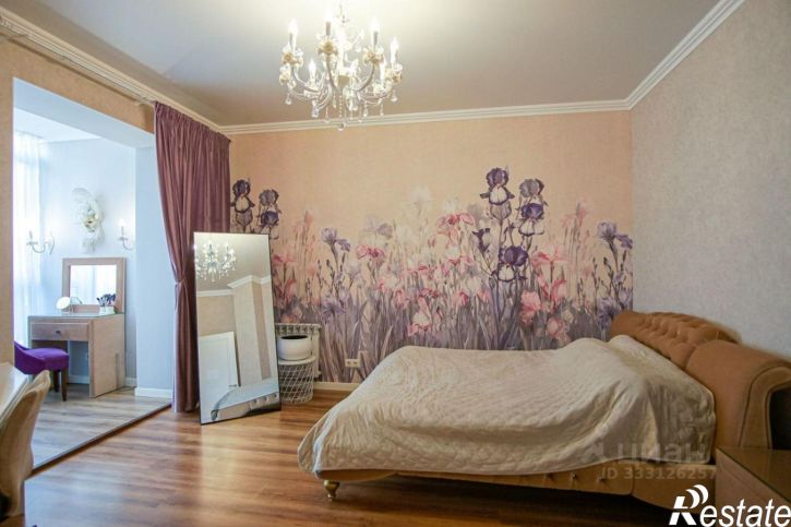 3-комн квартира ул Авиационная, 10,  д. 10