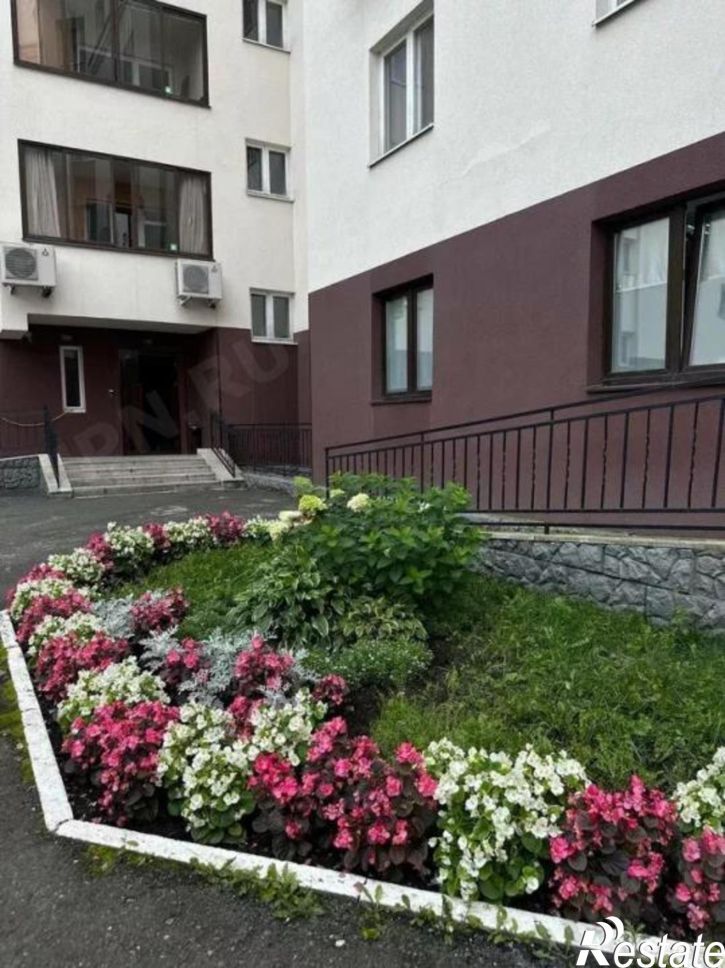 4-комн квартира красноармейская, 62