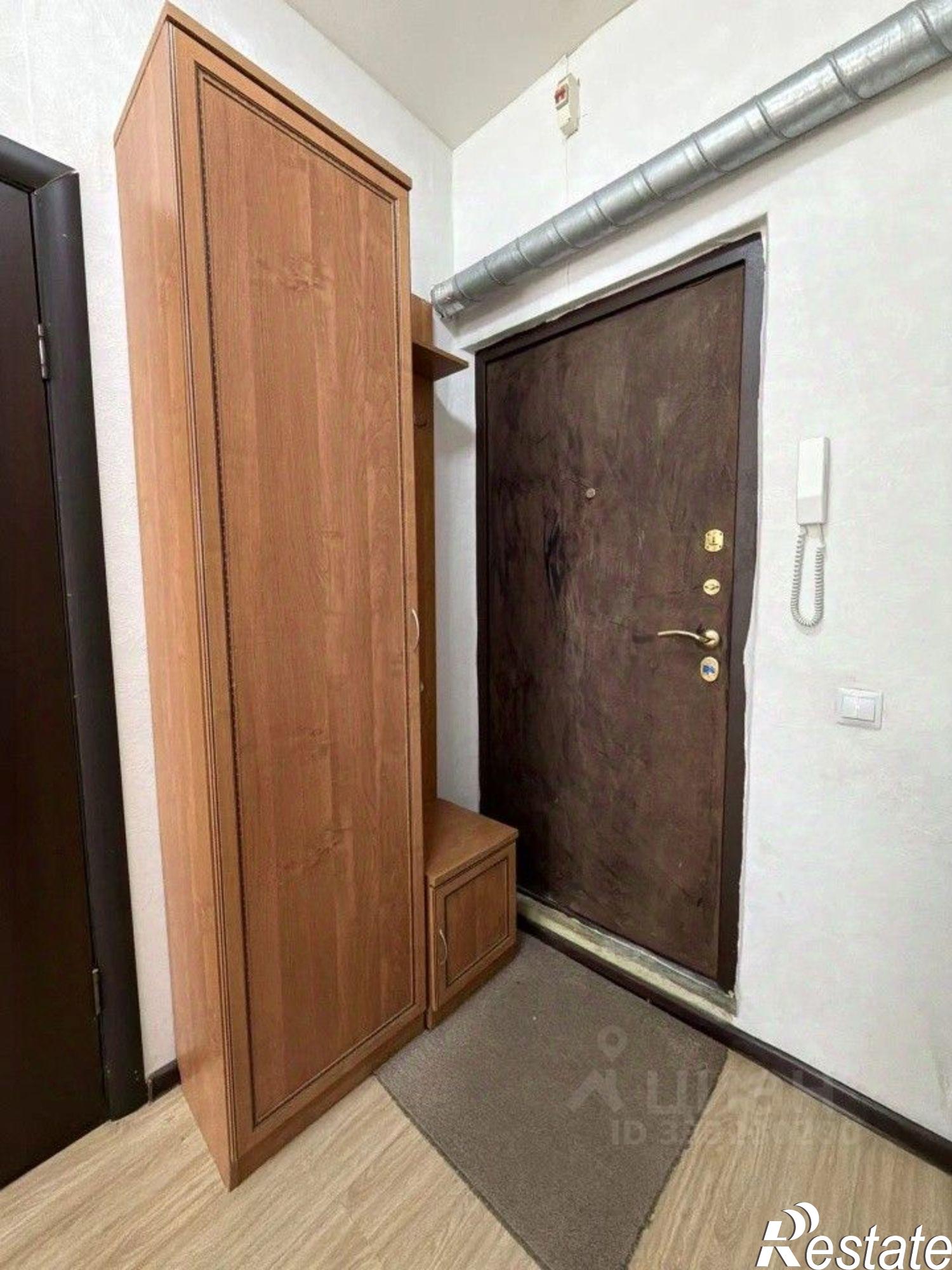 Купить комнату за 2 390 000 рублей на ул Стачек, 30