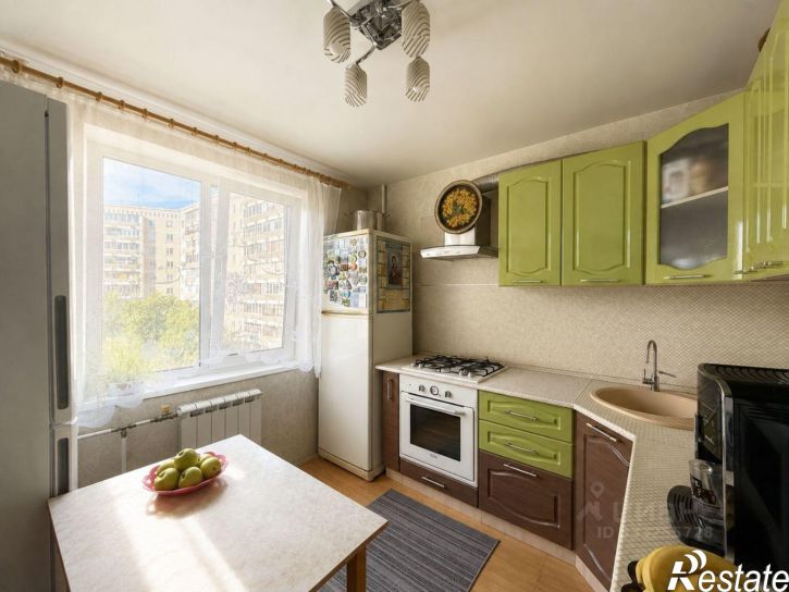 4-комн квартира ул Черепанова, 4,  д. 4