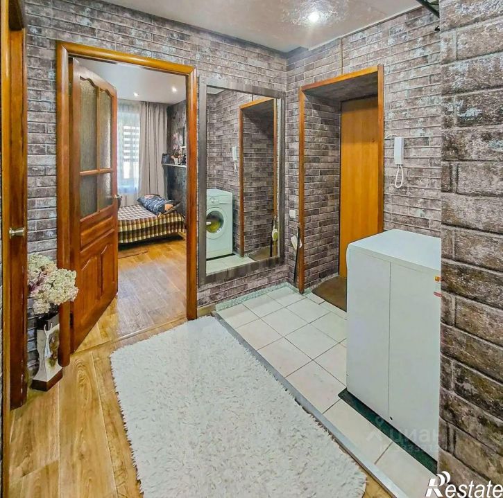 3-комн квартира ул Косарева, 15,  д. 15