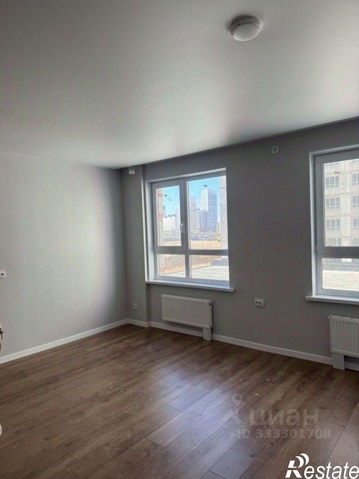 3-комн квартира в новом доме ул Академика Парина, 11 1,  д. 11 1,  к. 1