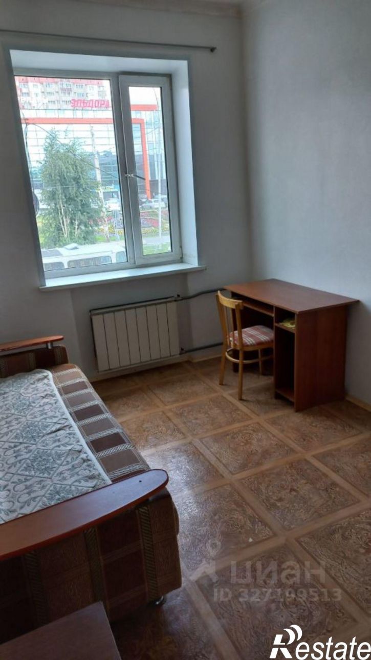 Комната ул Гагарина, 1,  д. 1