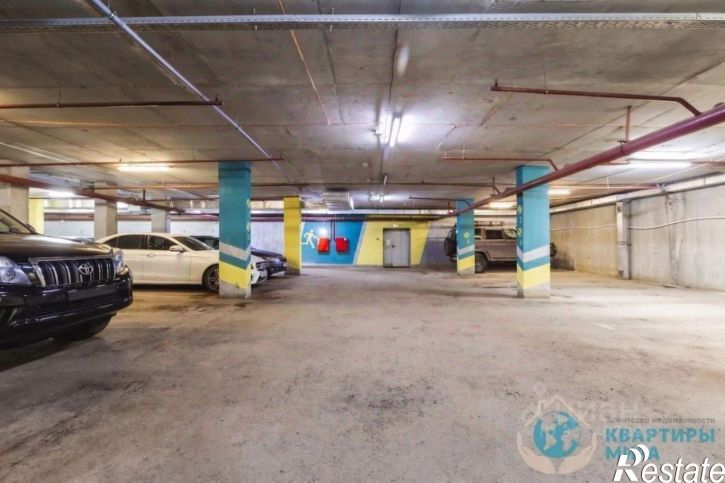 Гараж/парковка ул Кировградская, 8А,  д. 8А