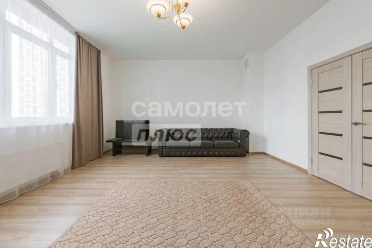 3-комн квартира пр-кт Академика Сахарова, 87,  д. 87