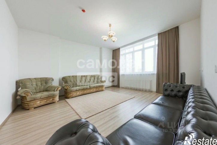 3-комн квартира пр-кт Академика Сахарова, 87,  д. 87