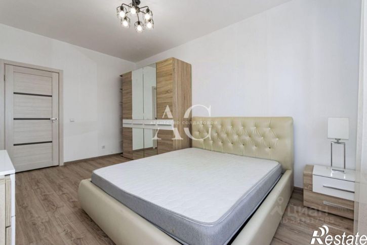 4-комн квартира ул Блюхера, 38,  д. 38