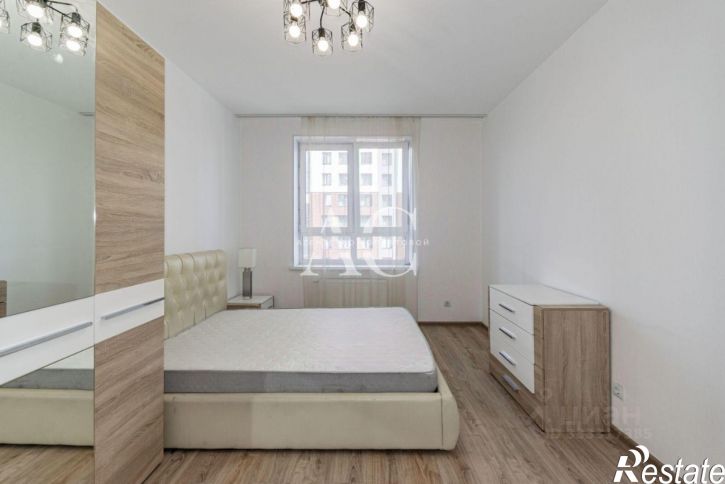 4-комн квартира ул Блюхера, 38,  д. 38