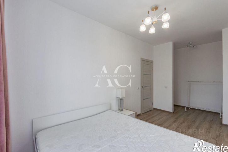 4-комн квартира ул Блюхера, 38,  д. 38