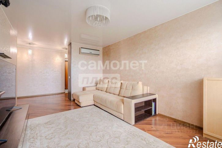 3-комн квартира ул Учителей, 18,  д. 18