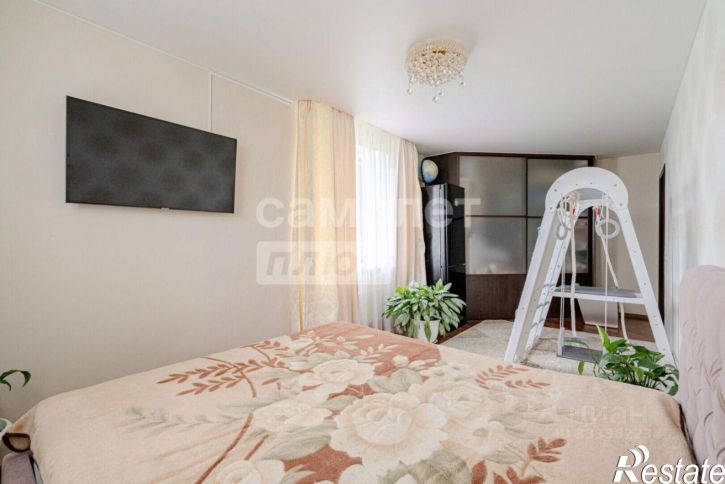 3-комн квартира ул Учителей, 18,  д. 18