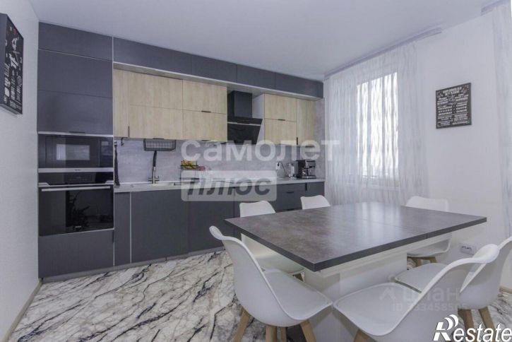 4-комн квартира ул Сулимова, 3/2,  д. 3/2