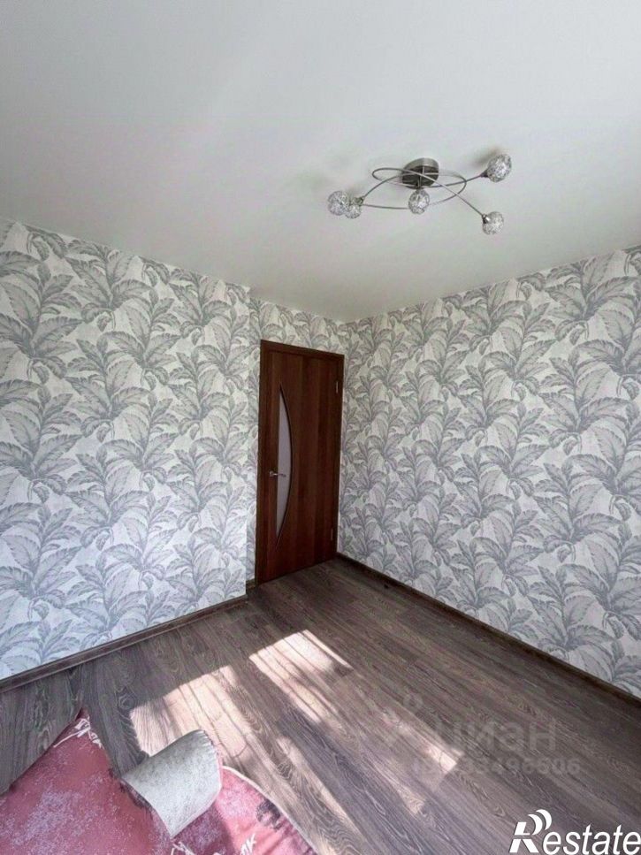 4-комн квартира ул Латвийская, 38,  д. 38