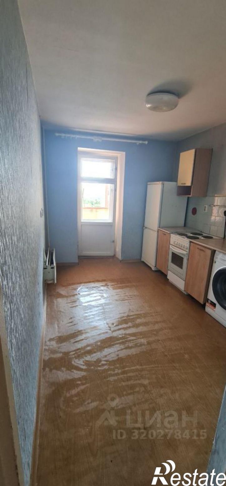 2-комн квартира Уральская улица, 61,  д. 61
