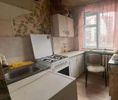 комната 58 кв м Бисертская улица, 22