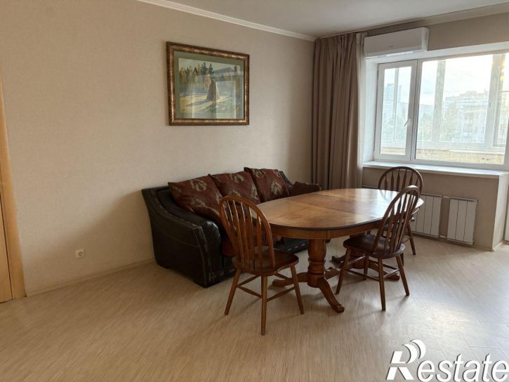 4-комн квартира улица Токарей, 68,  д. 68