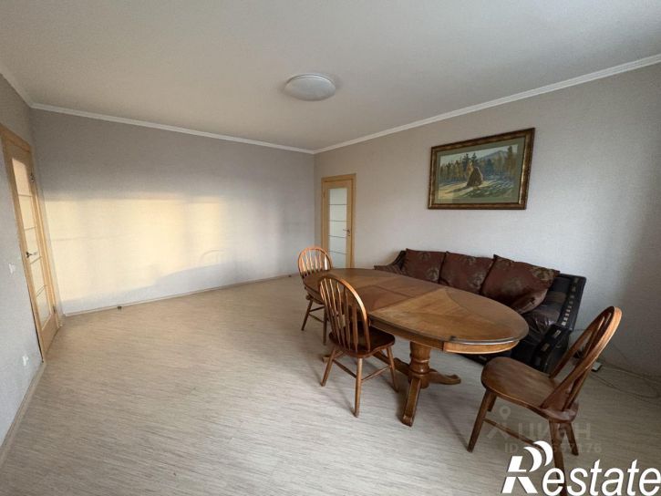 4-комн квартира улица Токарей, 68,  д. 68