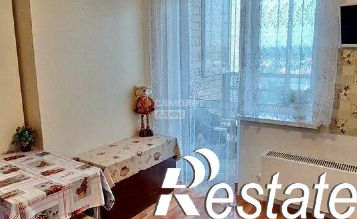 2-комн квартира улица Бакинских Комиссаров, 99,  д. 99