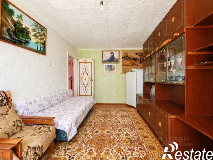 2-комн квартира улица Авиаторов, 3,  д. 3