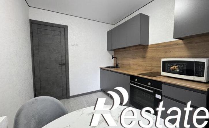 2-комн квартира Стахановская улица, 30,  д. 30