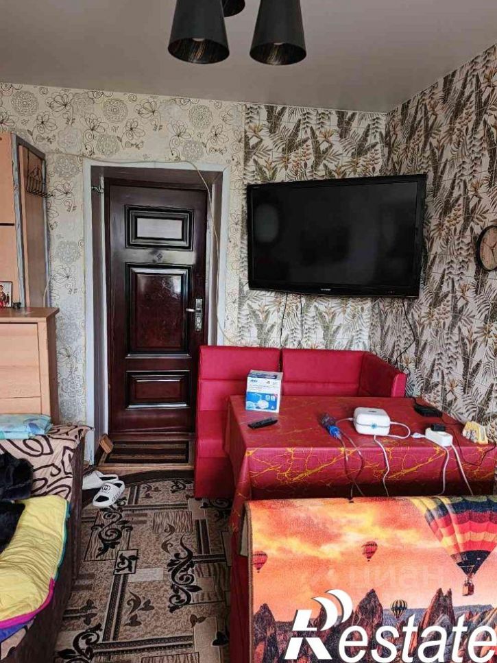 Комната Братская улица, 12,  д. 12