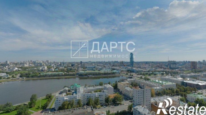 3-комн квартира улица Антона Валека, 8,  д. 8