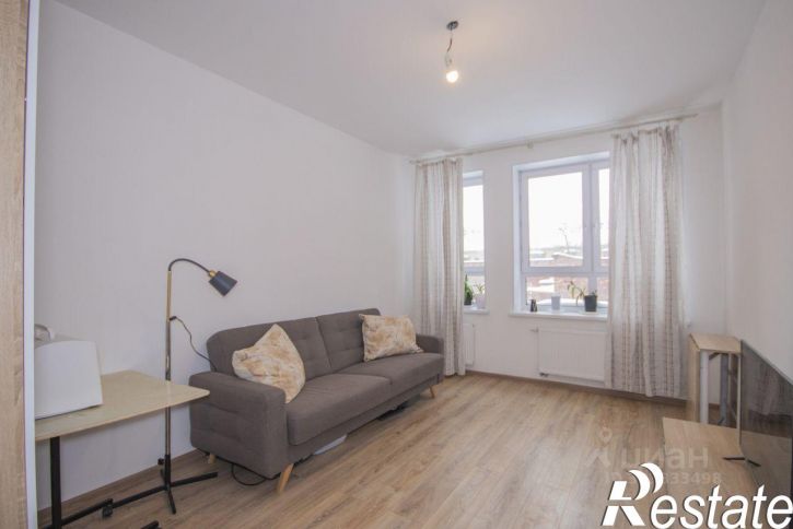3-комн квартира улица Блюхера, 38,  д. 38