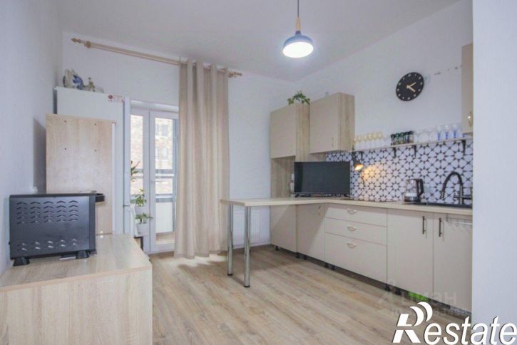 3-комн квартира улица Блюхера, 38,  д. 38