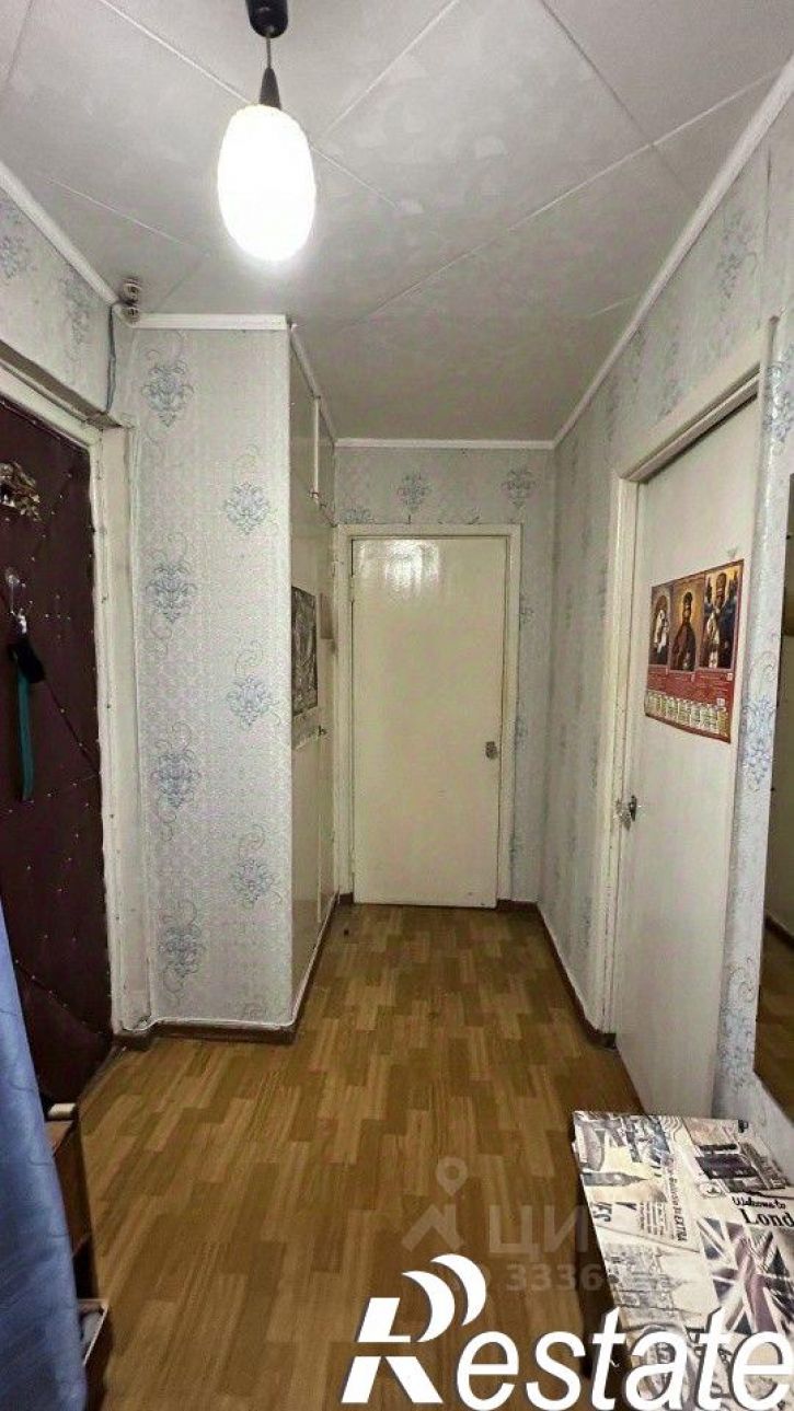 2-комн квартира улица Уральских Рабочих, 42,  д. 42