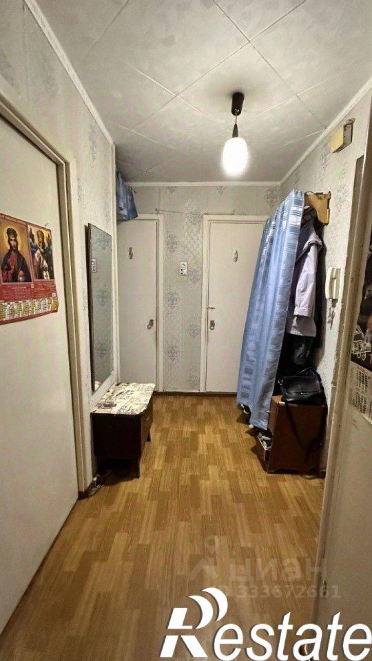 2-комн квартира улица Уральских Рабочих, 42,  д. 42