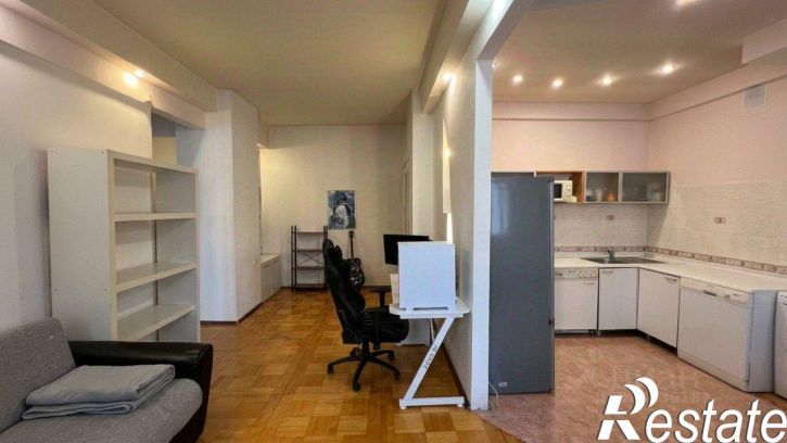 2-комн квартира улица Свердлова, 25,  д. 25