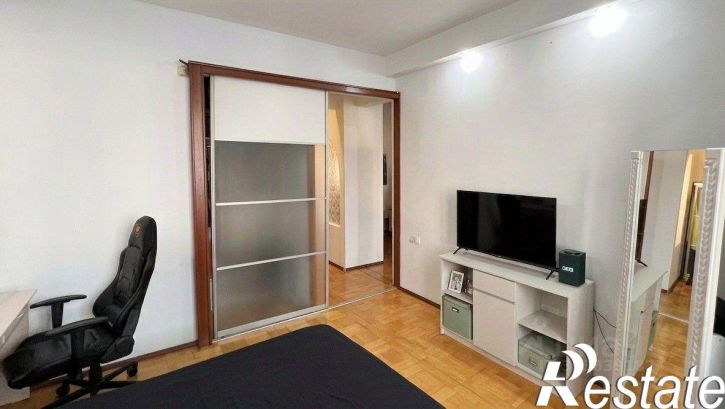 2-комн квартира улица Свердлова, 25,  д. 25