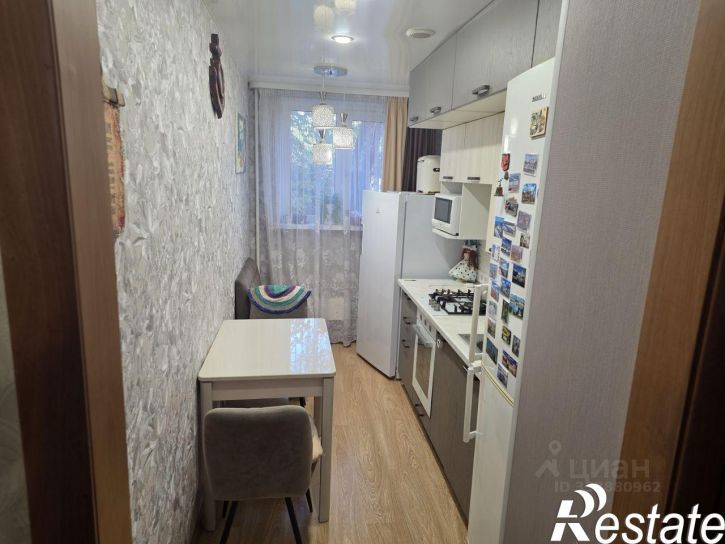 2-комн квартира улица Академика Бардина, 7/2,  д. 7/2