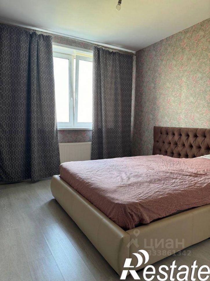 2-комн квартира улица Чемпионов, 3,  д. 3