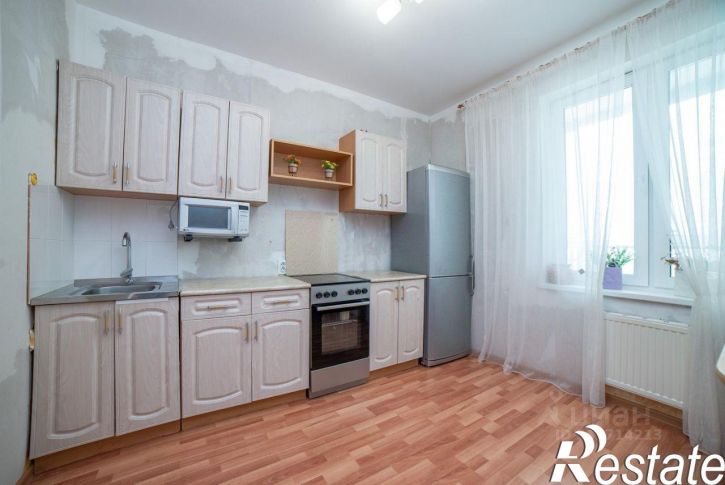 1-комн квартира улица Краснолесья, 147,  д. 147