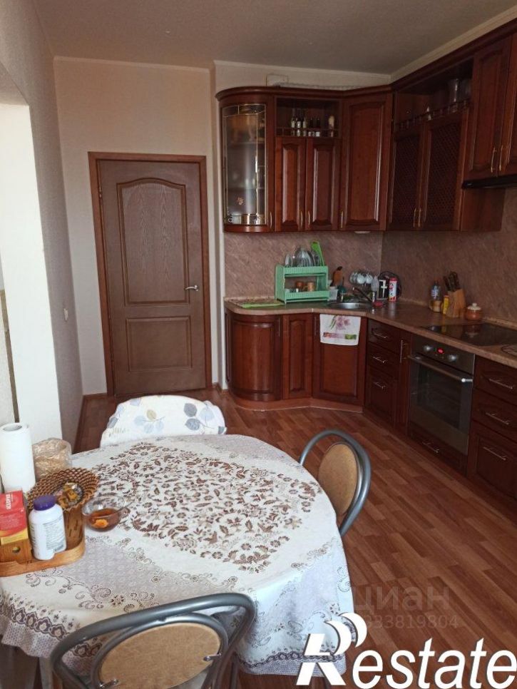 3-комн квартира улица Орденоносцев, 4,  д. 4