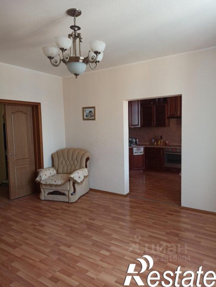 3-комн квартира улица Орденоносцев, 4,  д. 4