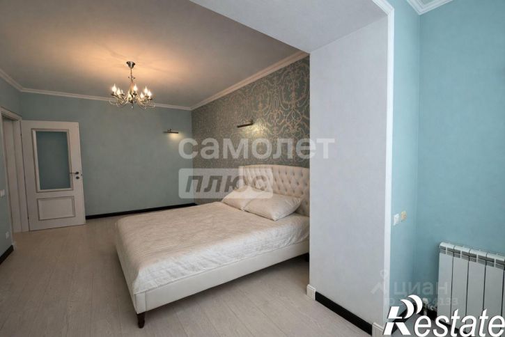 3-комн квартира улица Крылова, 27,  д. 27