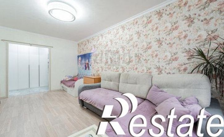 2-комн квартира улица Краснолесья, 103,  д. 103