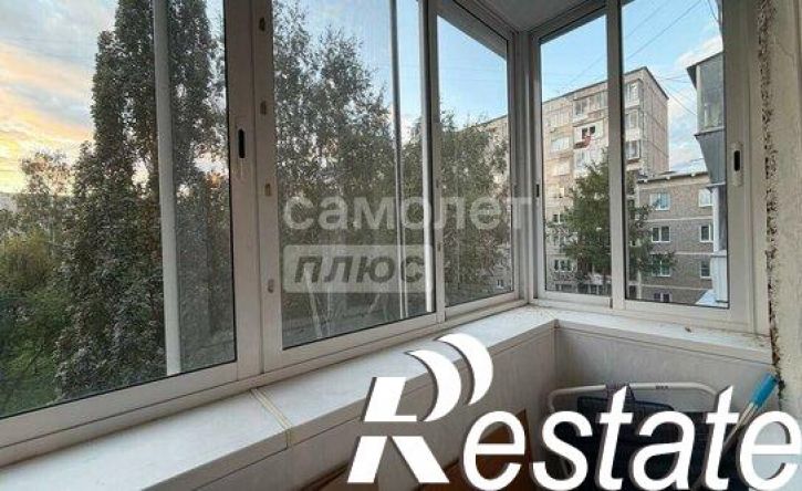 2-комн квартира улица Академика Бардина, 46,  д. 46