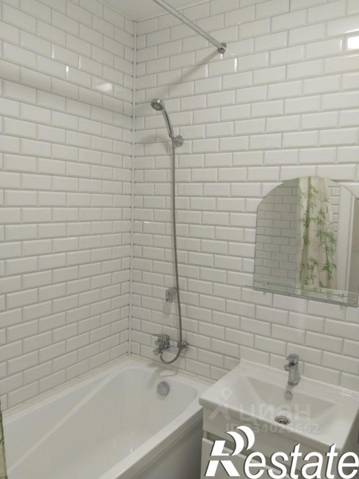 1-комн квартира улица 8 Марта, 204Г,  д. 204Г