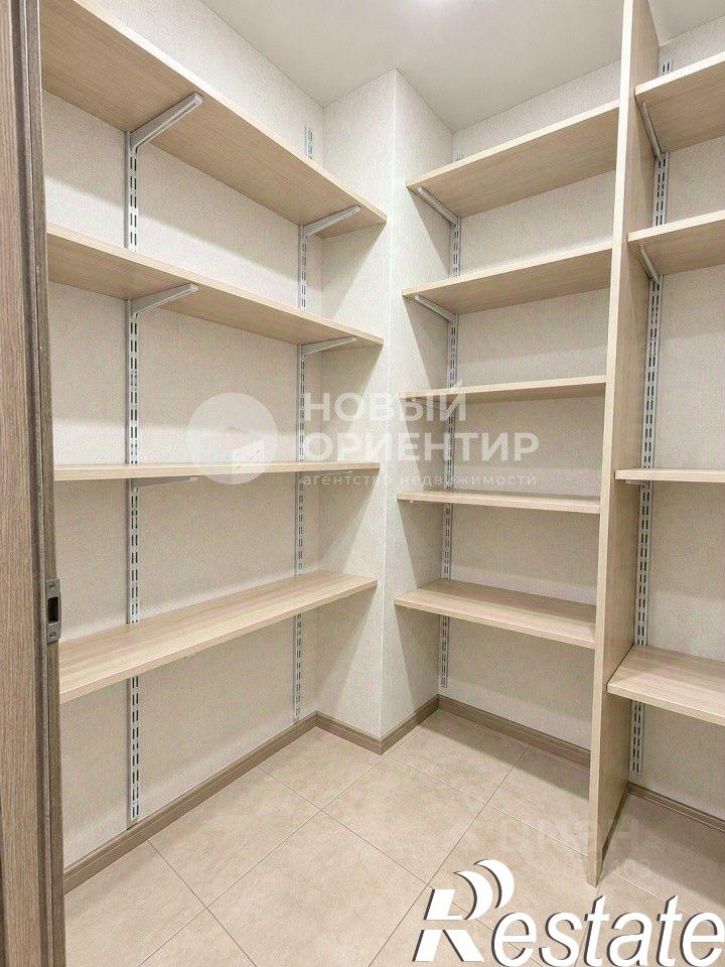 2-комн квартира проспект Космонавтов, 32,  д. 32