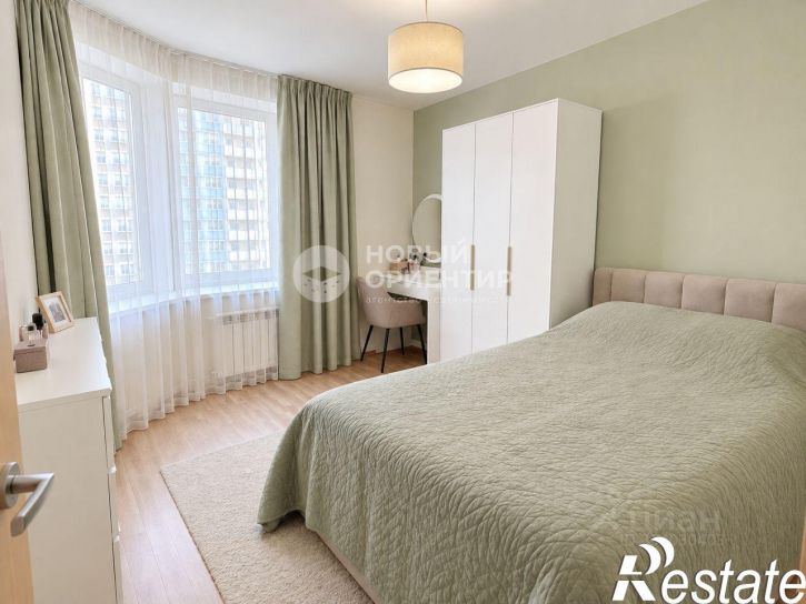 2-комн квартира проспект Космонавтов, 32,  д. 32