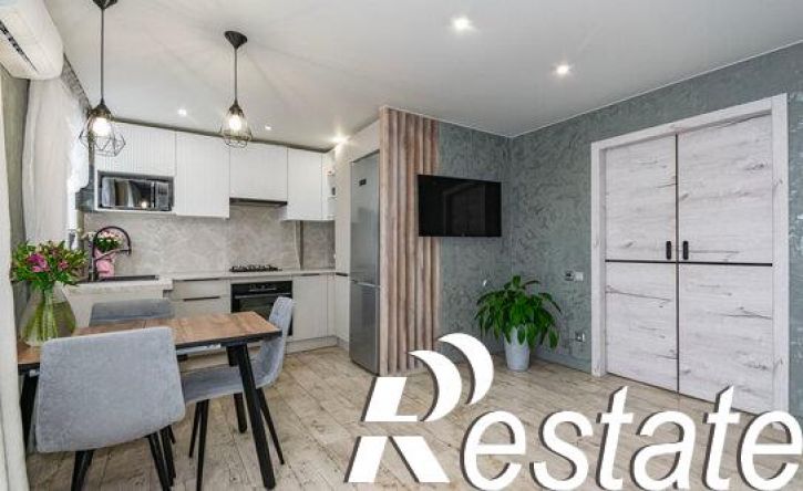 3-комн квартира улица Фрезеровщиков, 41,  д. 41