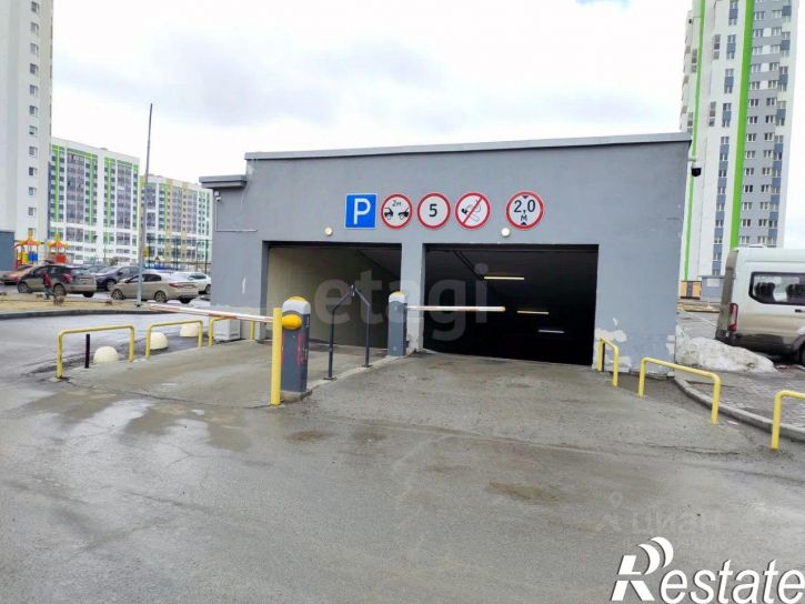 Гараж/парковка проспект Академика Сахарова, 31А,  д. 31А