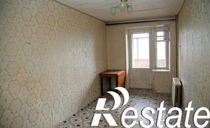 4-комн квартира улица Старых Большевиков, 73,  д. 73
