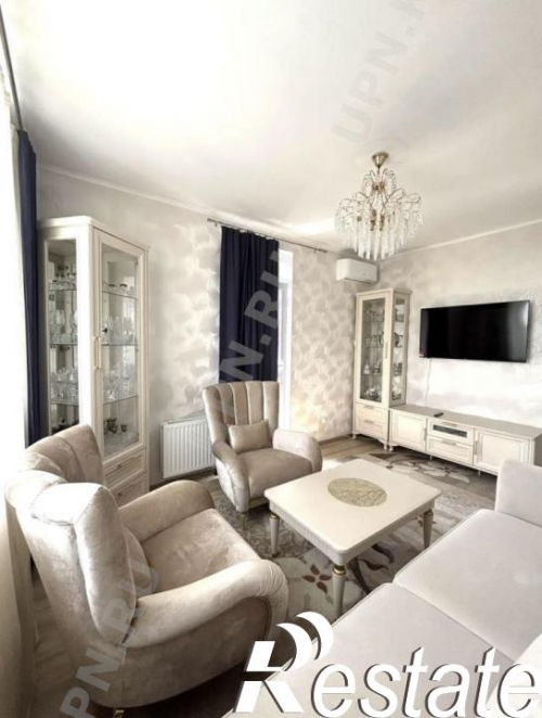 Продажа 2-комн квартиры крестинского, 8