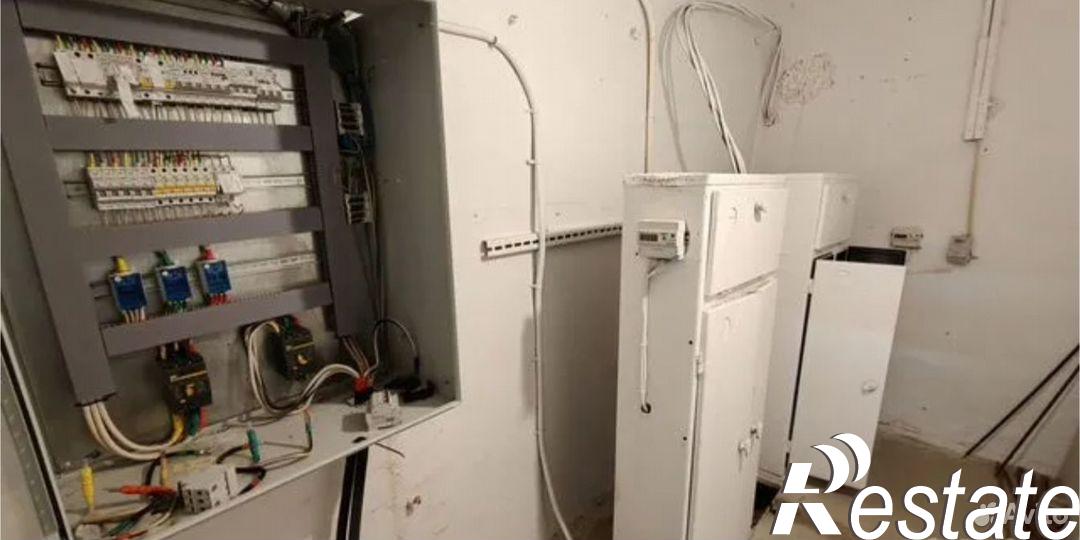 Купить торговое помещение за 65 000 000 рублей на улица Испытателей, 16А