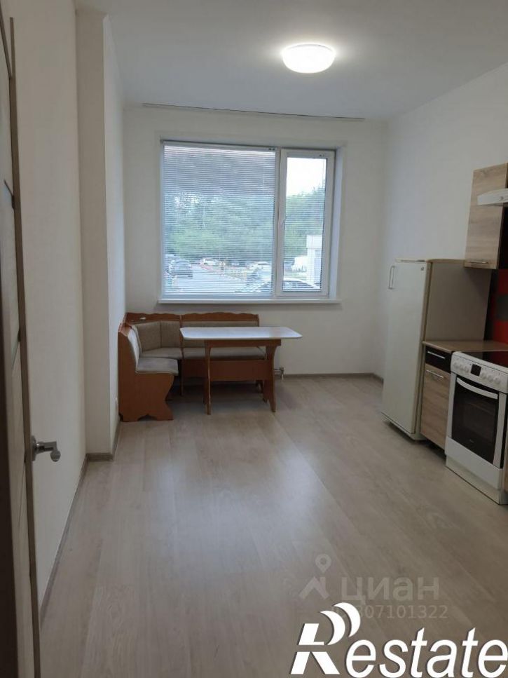 2-комн квартира Базовый переулок, 50,  д. 50
